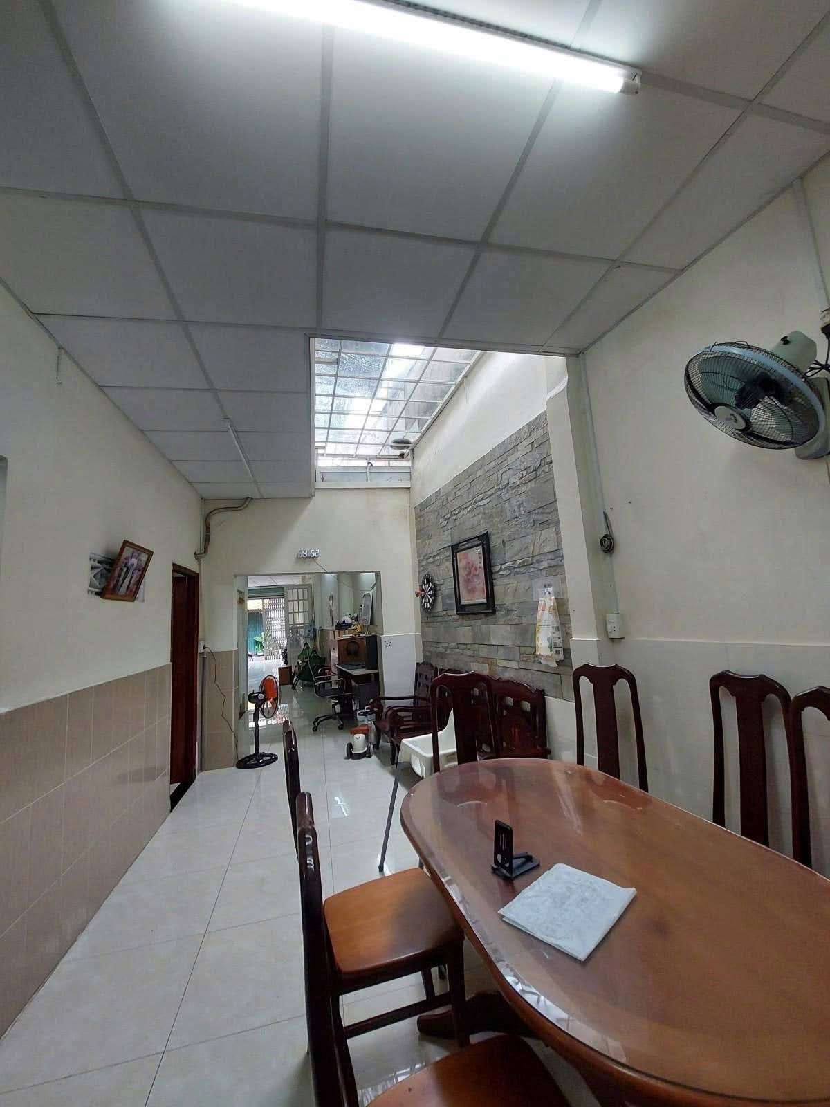 Bán nhà Gò Vấp, MTKD sầm uất, Đường số 20 thông Dương Quảng Hàm, 96m²,  9 tỷ TL